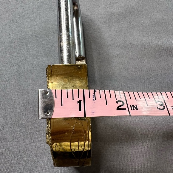 Vintage Solid Brass Indian Padlock w/ Keys – Hindu Motif – Heavy Decorative Lock - Picture 11 of 11